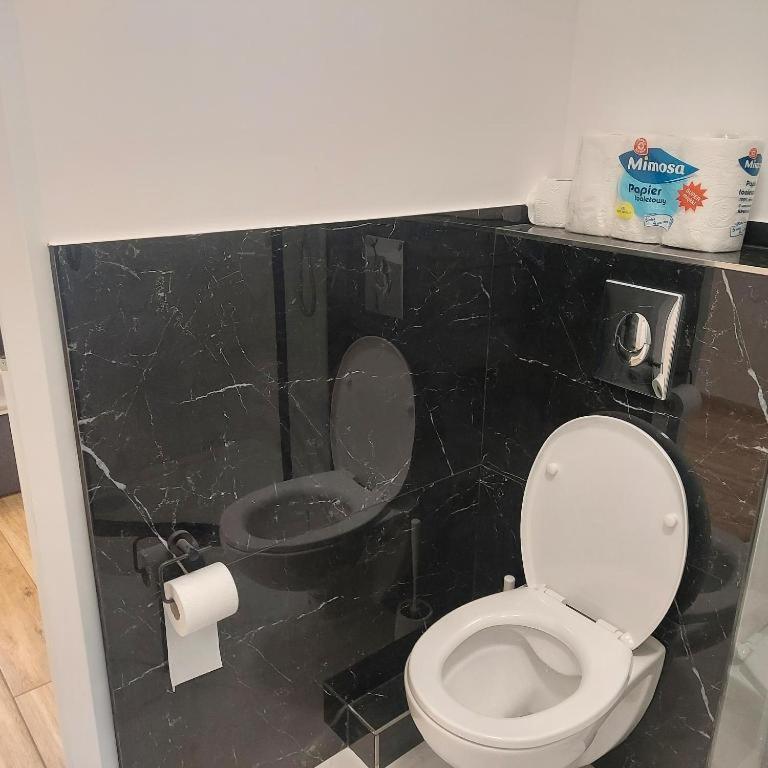 ז'שוב Apartament Mira מראה חיצוני תמונה